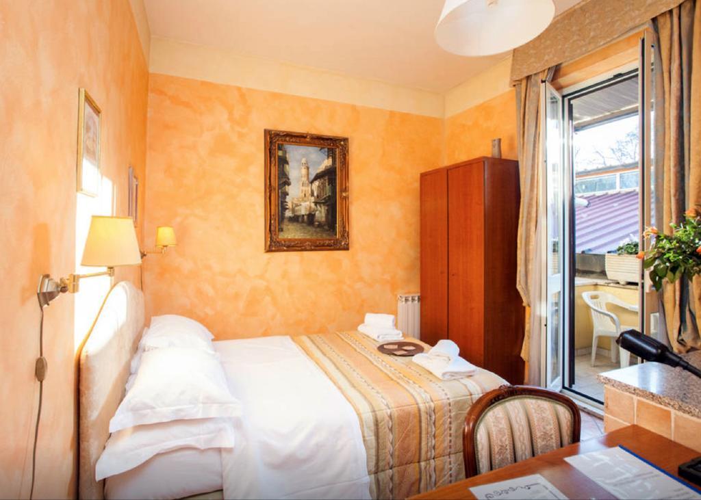 Residenza Camilla Hotell Rom Exteriör bild